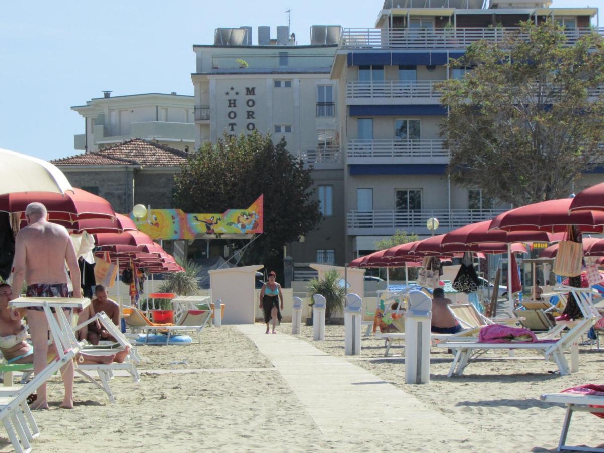 Hotel Morolli Rimini Bagian luar foto