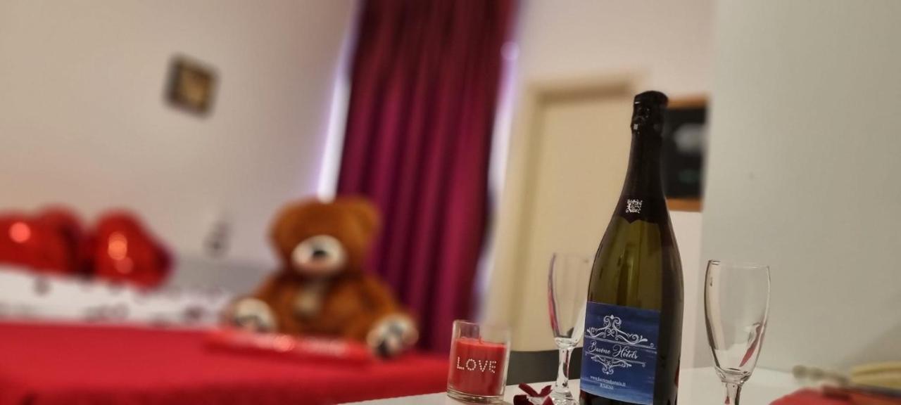 Hotel Morolli Rimini Bagian luar foto